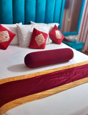 Royal Deluxe Room